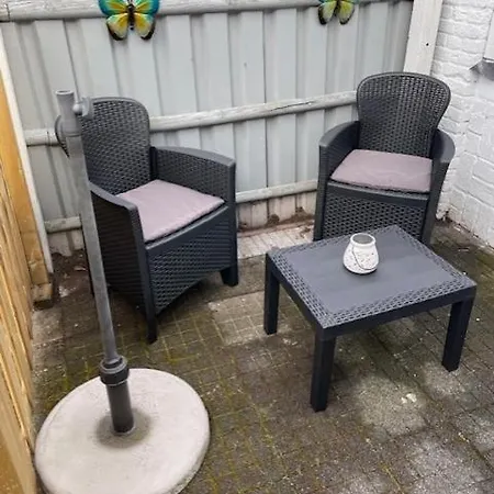 Small Near Sea And Dunes Holiday home