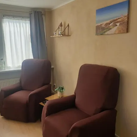 Small Near Sea And Dunes Holiday home Wijk aan Zee