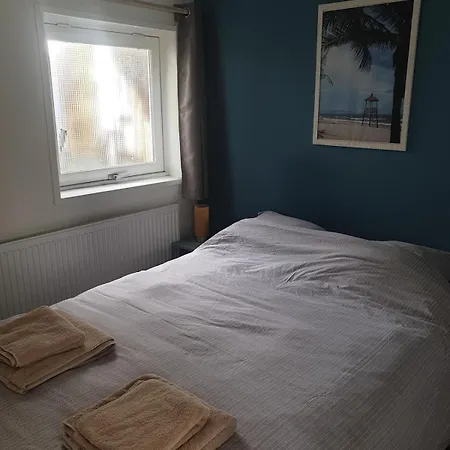 Small Near Sea And Dunes Holiday home *